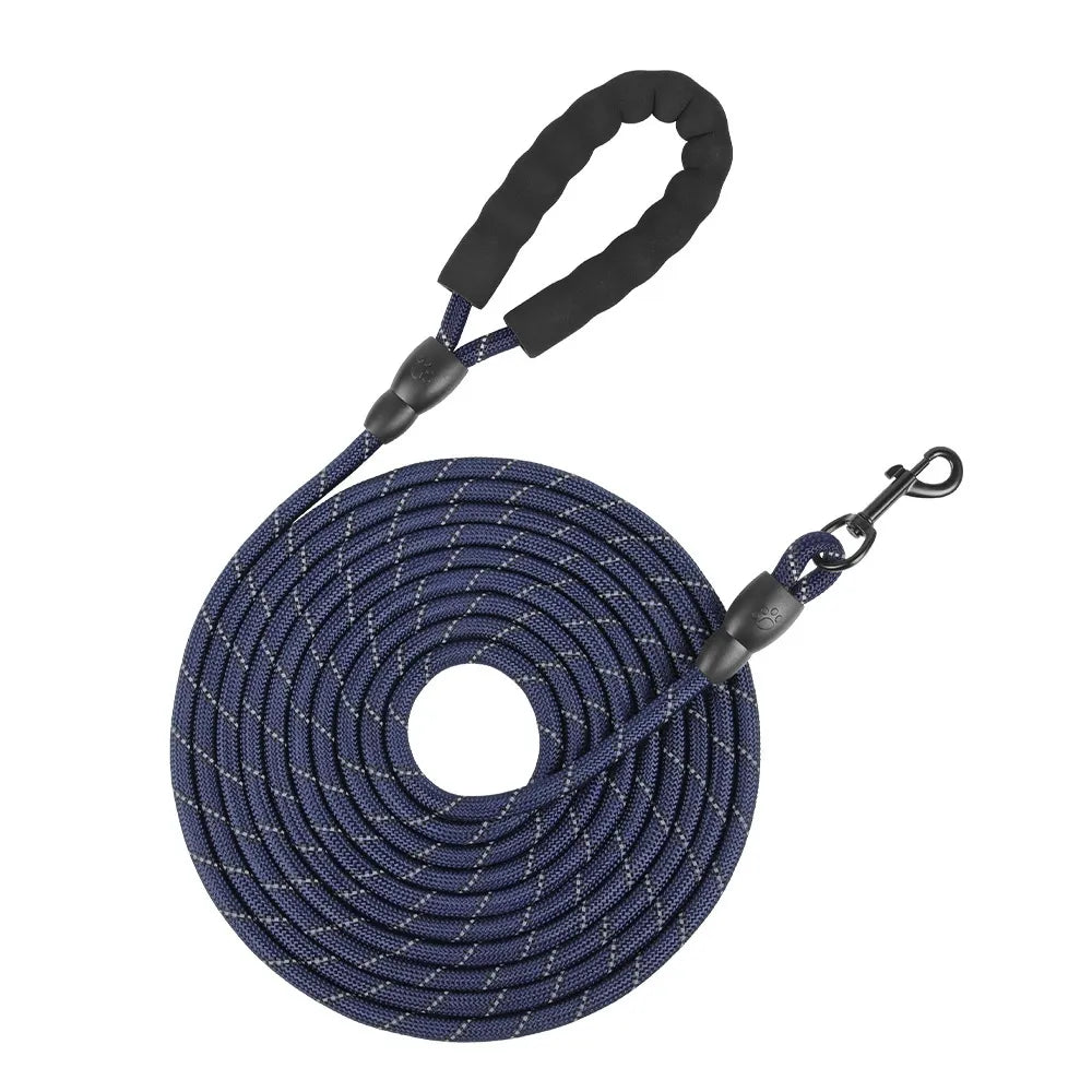 Heavy duty dog leash with extended length options